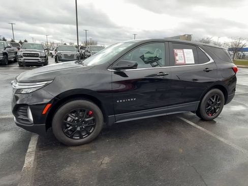 Used 2024 Chevrolet Equinox LT w/ LPO, Floor Liner Package FWD image 4