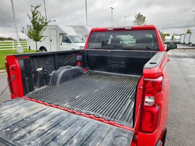 Used 2023 Chevrolet Silverado 1500 RST AWD/4WD image 33