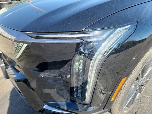 New 2025 Cadillac Optiq Sport 2 image 5