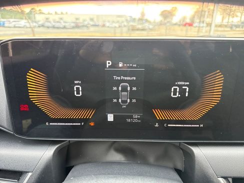 Used 2025 Kia K4 LXS image 19