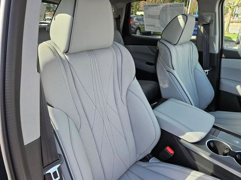 New 2026 Acura MDX SH-AWD w/ Advance Package image 11