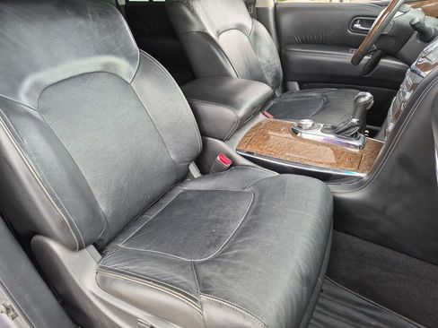 Used 2017 INFINITI QX80 4WD w/ Driver Assistance Package image 33