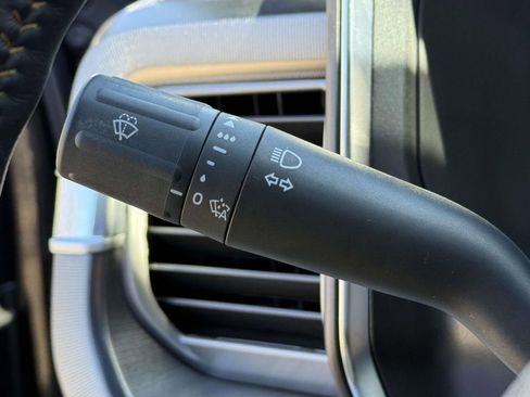 Used 2024 Ford F250 Platinum image 30