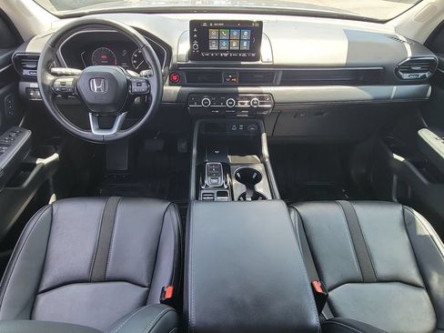Used 2024 Honda Pilot EX-L image 19