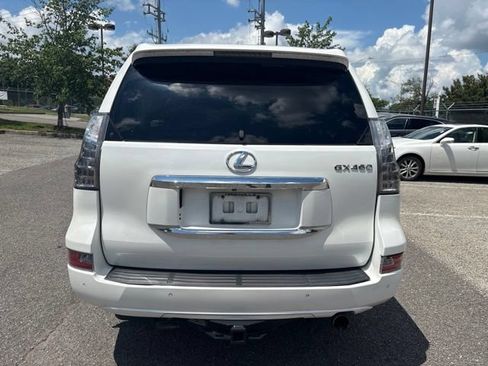 Used 2014 Lexus GX 460 w/ Premium Package AWD/4WD image 5