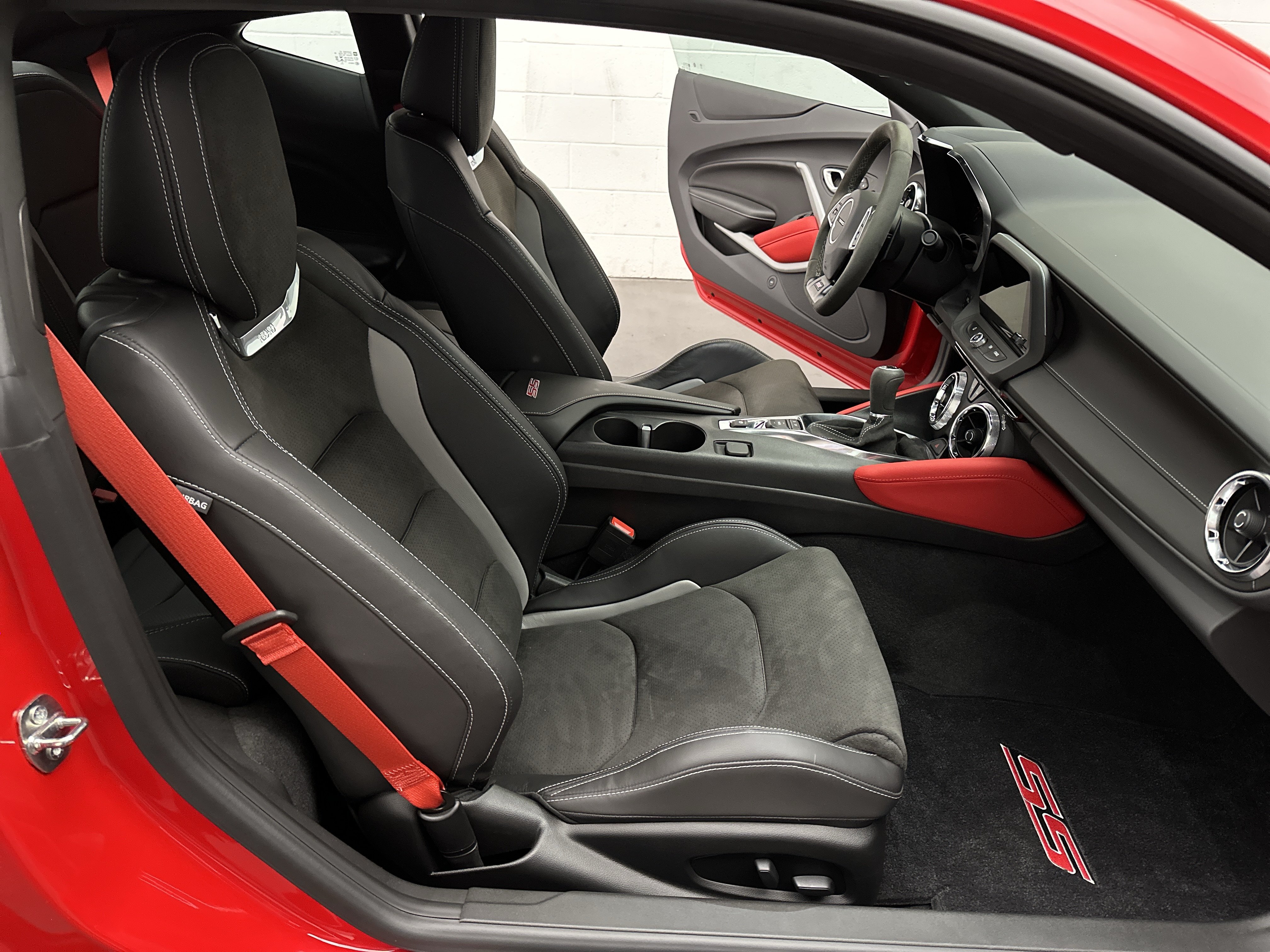 Used 2023 Chevrolet Camaro SS RWD image 19