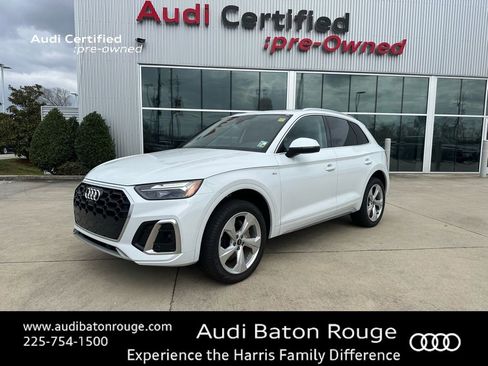 Certified 2025 Audi Q5 2.0T Premium Plus w/ Premium Plus Package AWD/4WD image 1