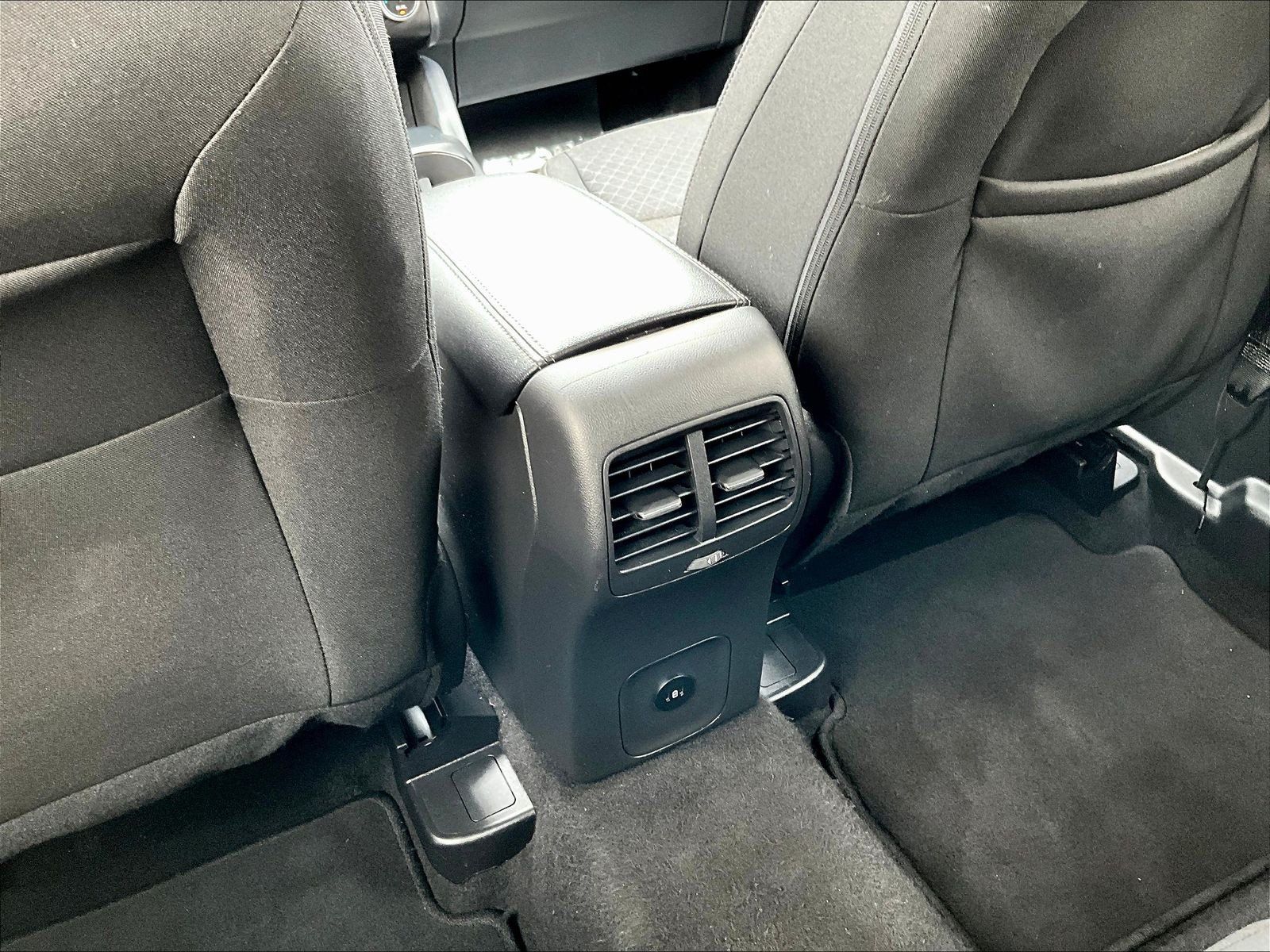 Used 2024 Ford Escape Active AWD/4WD image 13