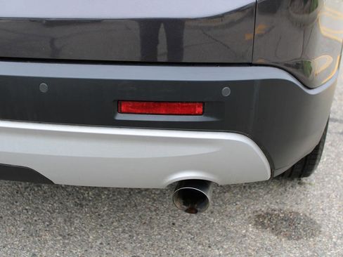 Used 2019 GMC Acadia SLE w/ Driver Alert Package I image 34