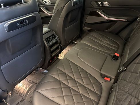 Used 2024 BMW X5 sDrive40i w/ M Sport Package RWD image 30