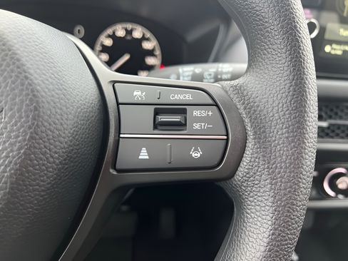 Used 2026 Honda HR-V LX image 15