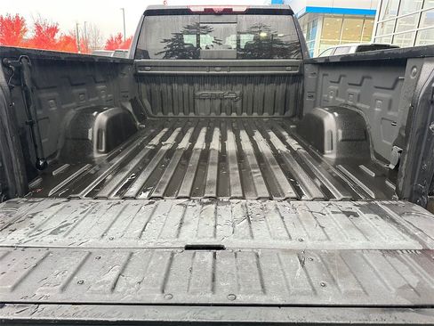 Used 2022 GMC Sierra 1500 AT4 w/ AT4 Premium Package image 15