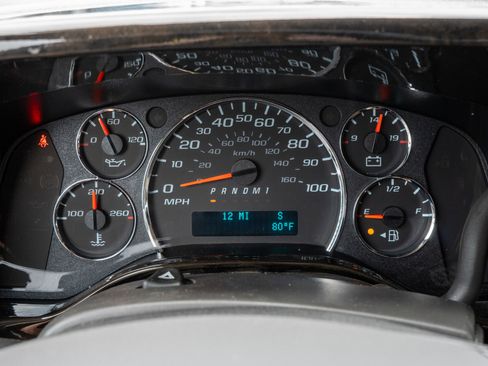 New 2026 GMC Savana 2500 w/ Driver Convenience Package RWD image 25