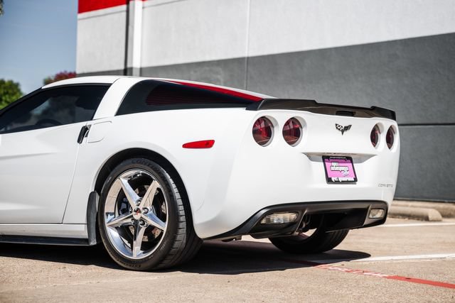Used 2012 Chevrolet Corvette Coupe w/ 2LT Preferred Equipment Group RWD image 41