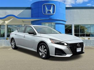 Used 2024 Nissan Altima 2.5 S FWD video 1