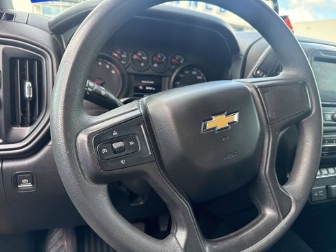 Used 2021 Chevrolet Silverado 1500 Custom RWD image 9