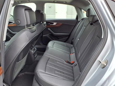 Used 2023 Audi A4 2.0T Premium w/ Convenience Package image 22
