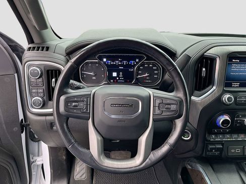 Used 2022 GMC Sierra 2500 Denali w/ Denali Ultimate Package image 11