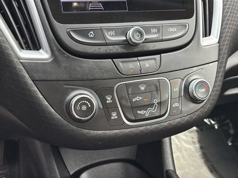 Used 2024 Chevrolet Malibu LS w/ Driver Confidence Package FWD image 30