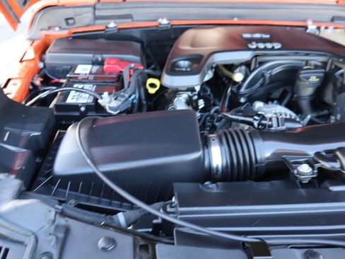 Used 2018 Jeep Wrangler Unlimited Rubicon image 38