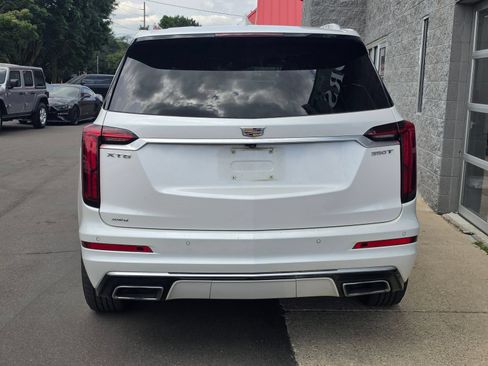 Used 2022 Cadillac XT6 Luxury AWD/4WD image 5