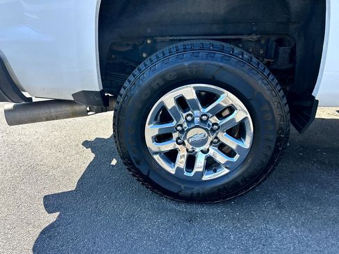 Used 2019 Chevrolet Silverado 3500 LTZ w/ Duramax Plus Package image 18