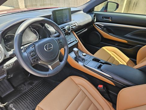 Used 2024 Lexus RC 300 w/ Premium Package RWD image 4