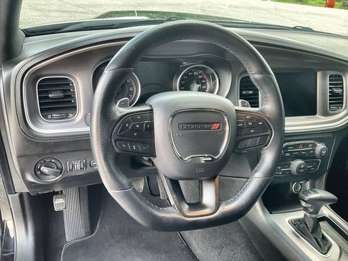 Used 2022 Dodge Charger Scat Pack RWD image 22
