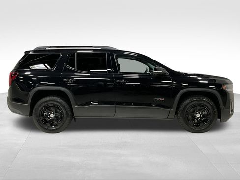 Used 2023 GMC Acadia AT4 w/ Technology Package AWD/4WD image 3