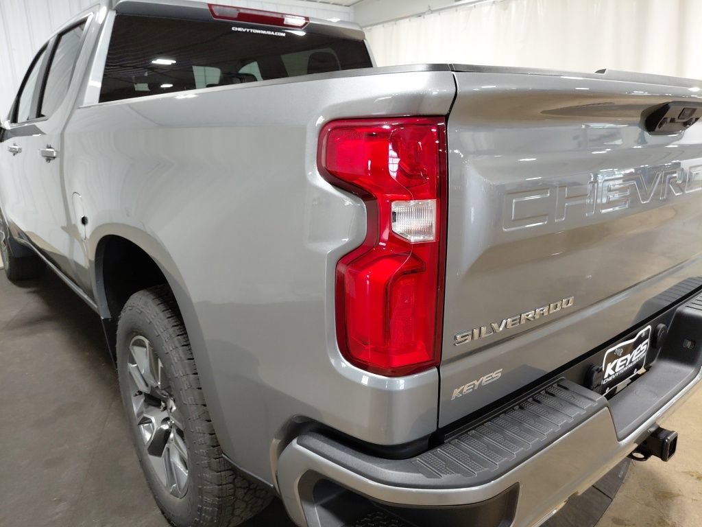 New 2026 Chevrolet Silverado 1500 RST AWD/4WD image 16