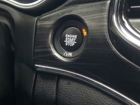 Used 2020 Jeep Grand Cherokee Limited image 20