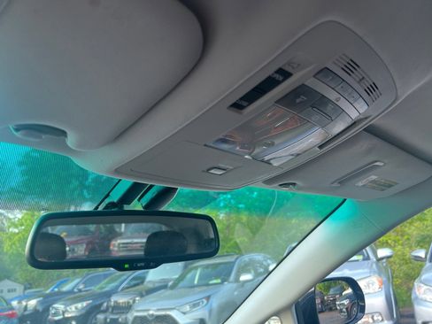 Used 2011 Lexus RX 350 AWD image 24