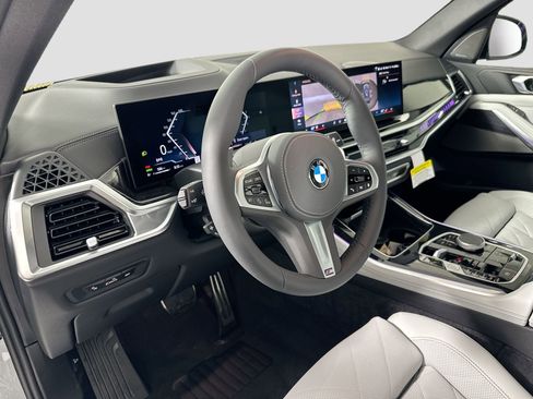 New 2026 BMW X5 xDrive40i w/ M Sport Package image 9