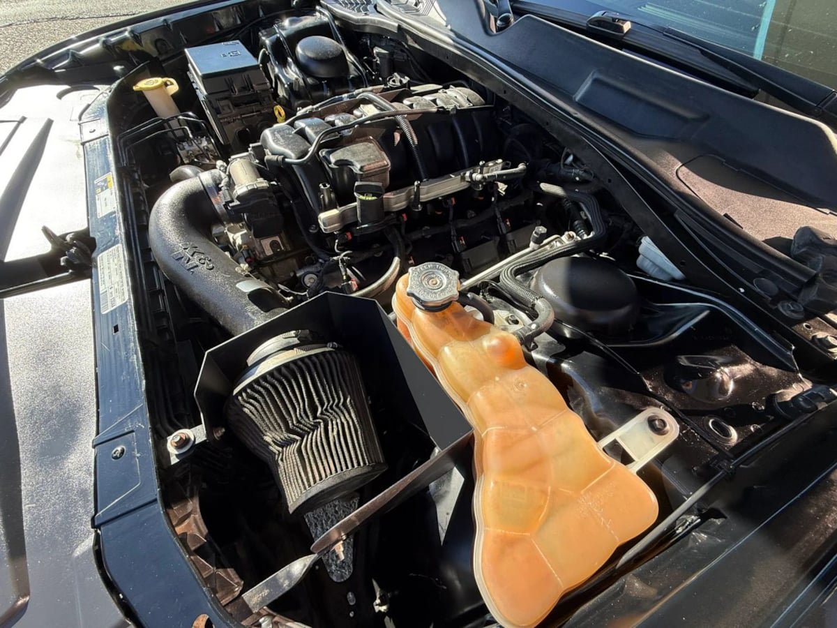 Used 2013 Dodge Challenger R/T RWD image 23