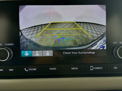 Certified 2023 Honda HR-V LX image 29