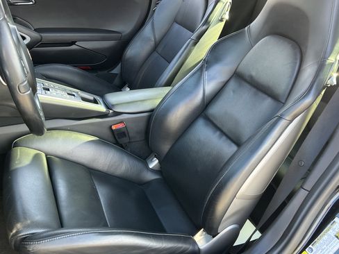 Used 2013 Porsche 911 Carrera 4S image 5