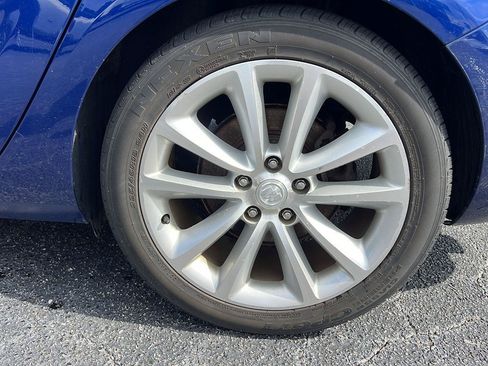 Used 2013 Buick Verano Premium FWD image 8