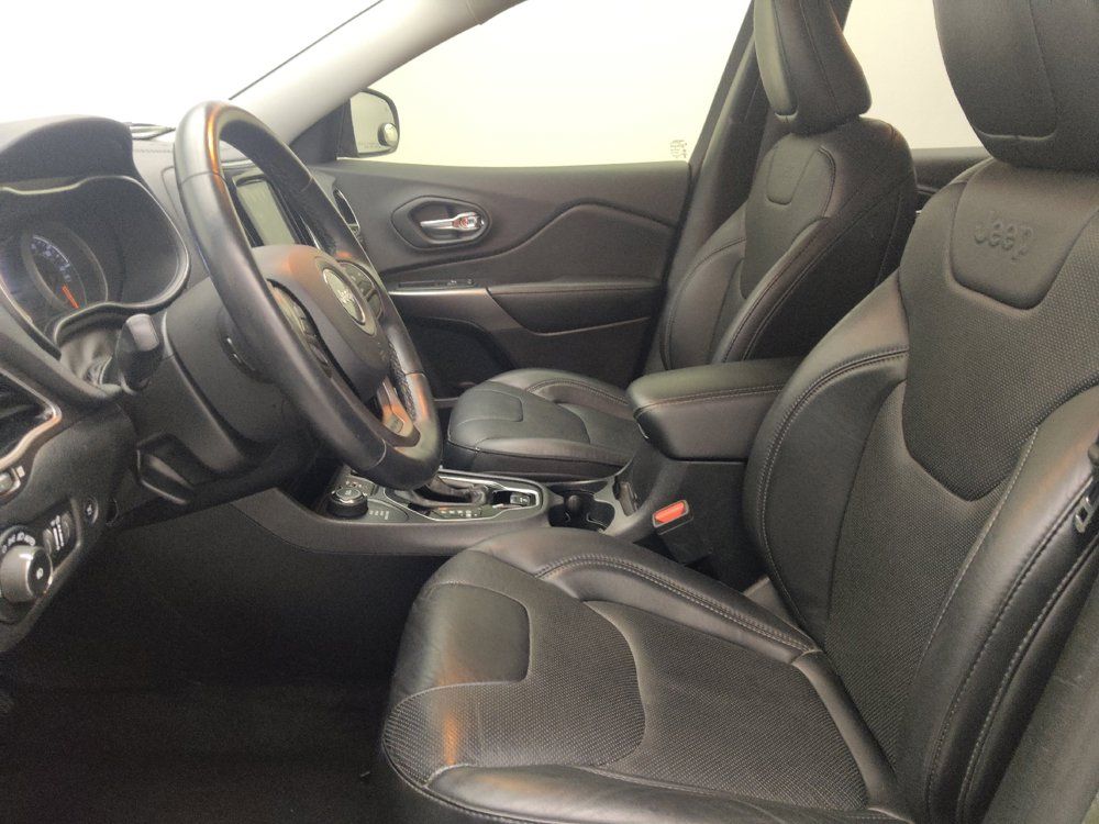 Used 2019 Jeep Cherokee Limited AWD/4WD image 17
