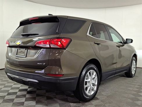 Used 2023 Chevrolet Equinox LT image 9