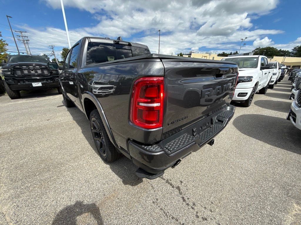 New 2027 RAM 1500 Limited AWD/4WD image 3