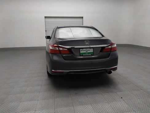 Used 2016 Honda Accord LX image 6
