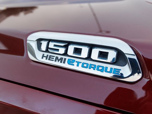 Used 2022 RAM 1500 Limited image 13