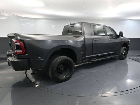 Used 2023 RAM 3500 Laramie AWD/4WD image 6