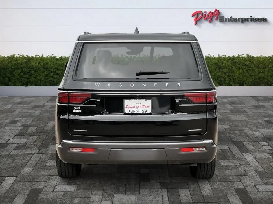 Used 2022 Jeep Wagoneer Series II AWD/4WD image 11