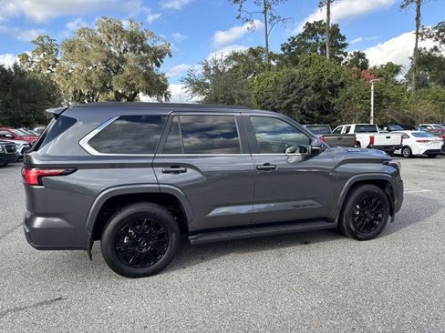 Used 2025 Toyota Sequoia SR5 image 2