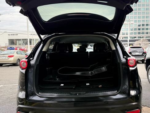 Used 2018 MAZDA CX-9 Touring image 44