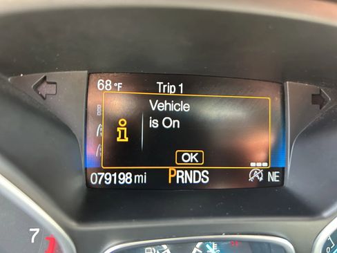 Used 2018 Ford Escape SE w/ SE Sync 3 Package image 18