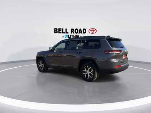 Used 2024 Jeep Grand Cherokee L Limited w/ Luxury Tech Group II image 6