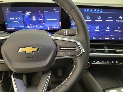 New 2026 Chevrolet Equinox EV LT image 5