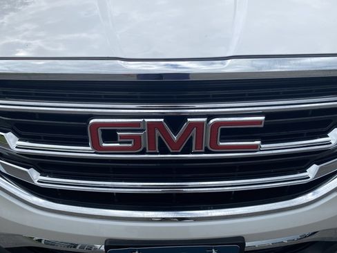 Used 2020 GMC Terrain SLT w/ Preferred Package AWD/4WD image 31